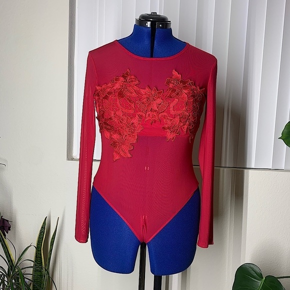 Large Mesh and floral lace bodysuit long sleeve - Picture 1 of 8